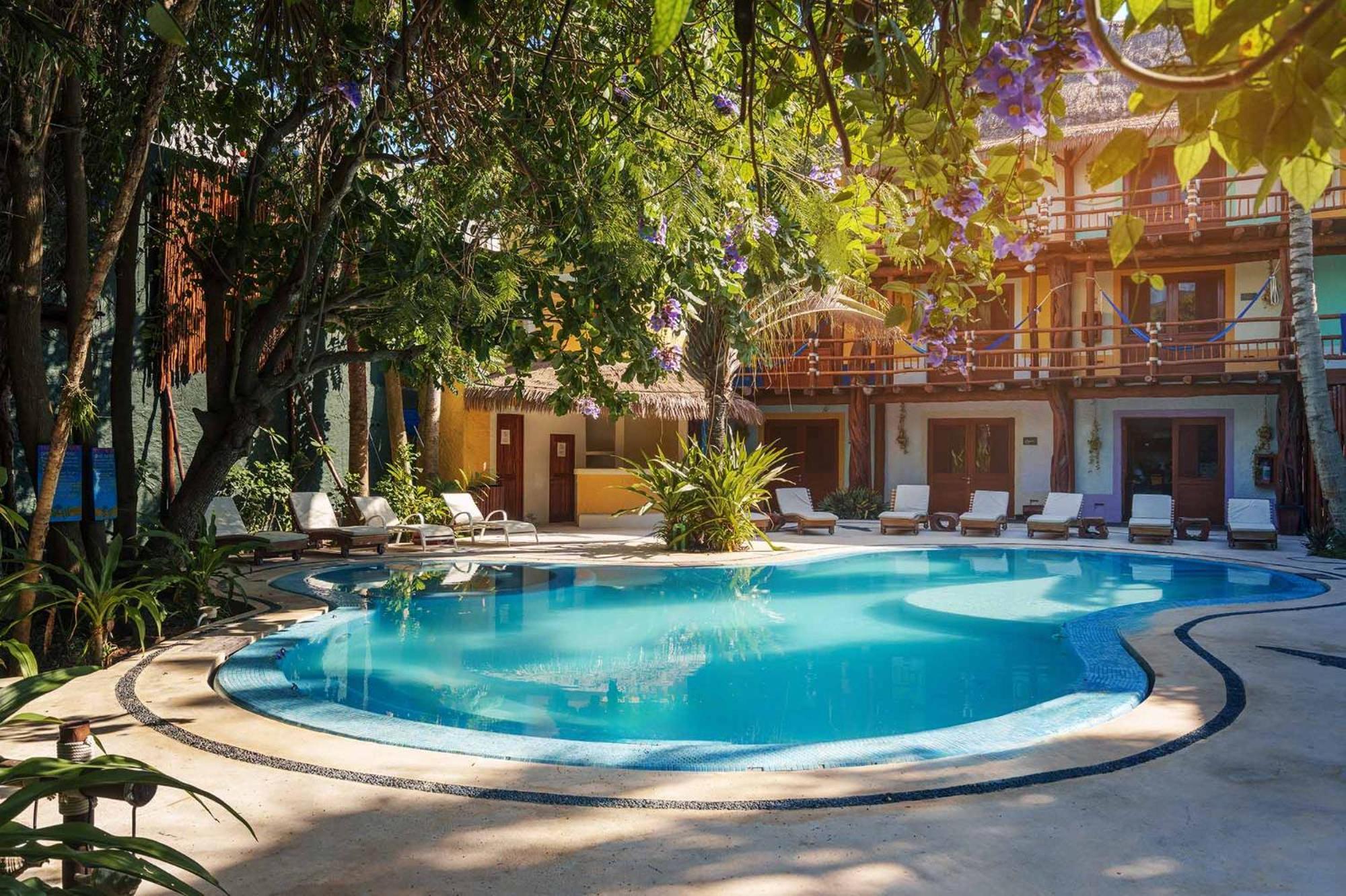 Exe El Pueblito Hotell Isla Holbox Exteriör bild