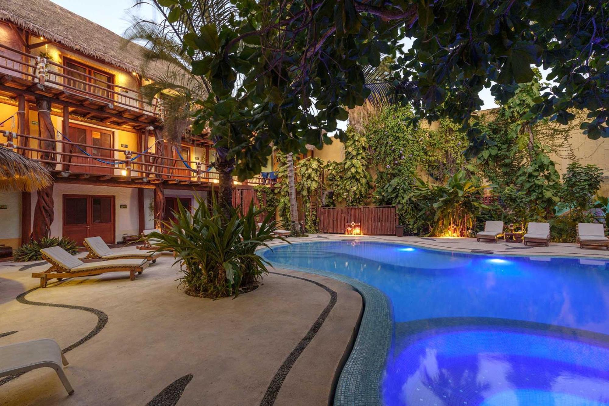 Exe El Pueblito Hotell Isla Holbox Exteriör bild