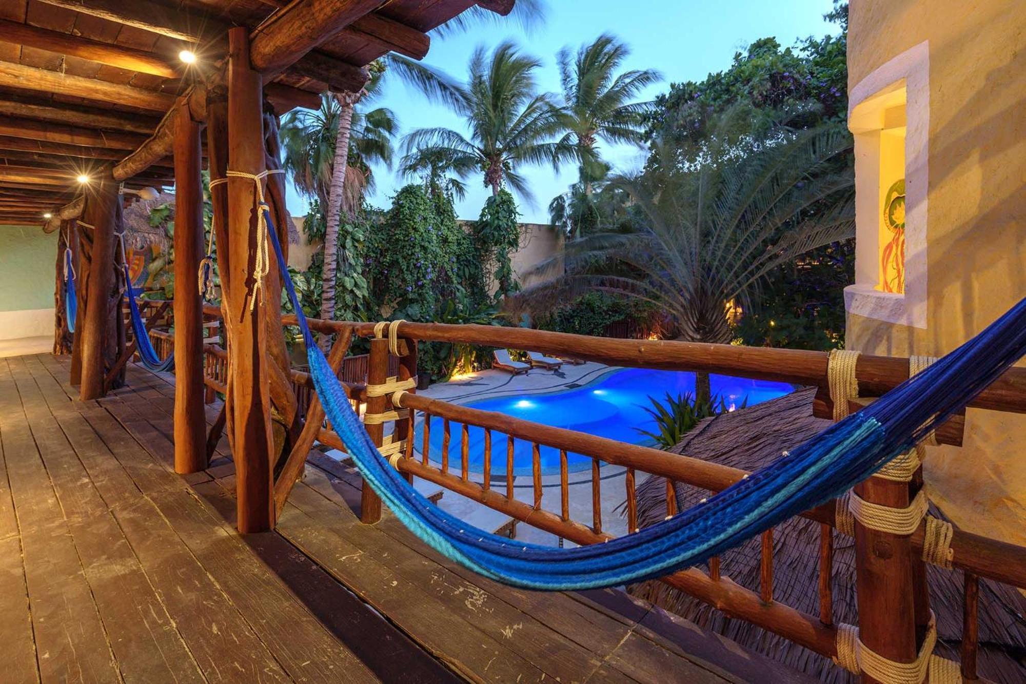 Exe El Pueblito Hotell Isla Holbox Exteriör bild